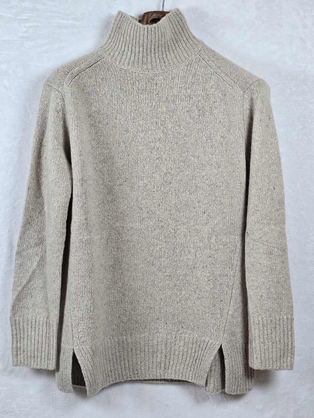 Vince 100% Cashmere Turtleneck Sweater Pullover Side Slits Oatmeal Speckled XS